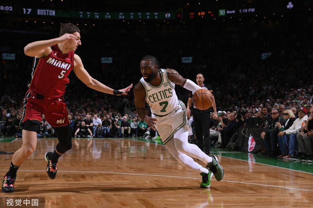 他在个人能 他在个人能