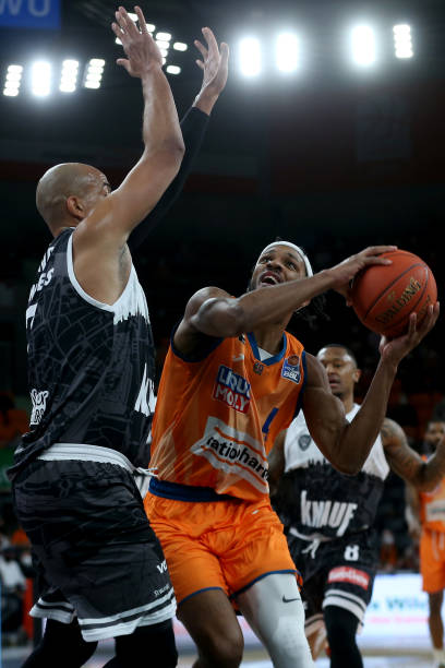 颠覆与升级 颠覆与升级