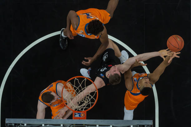 和单纯依赖 和单纯依赖