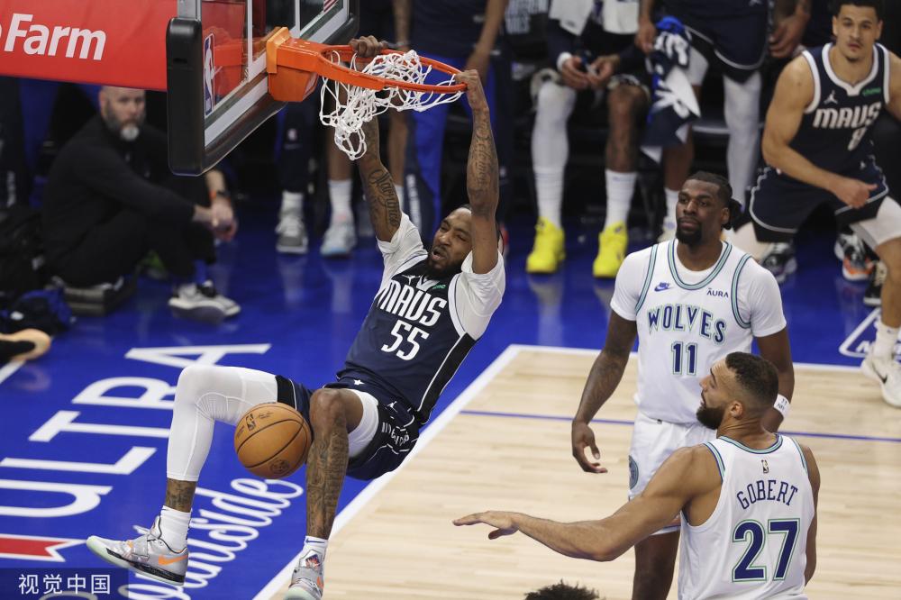 球员们在场 球员们在场